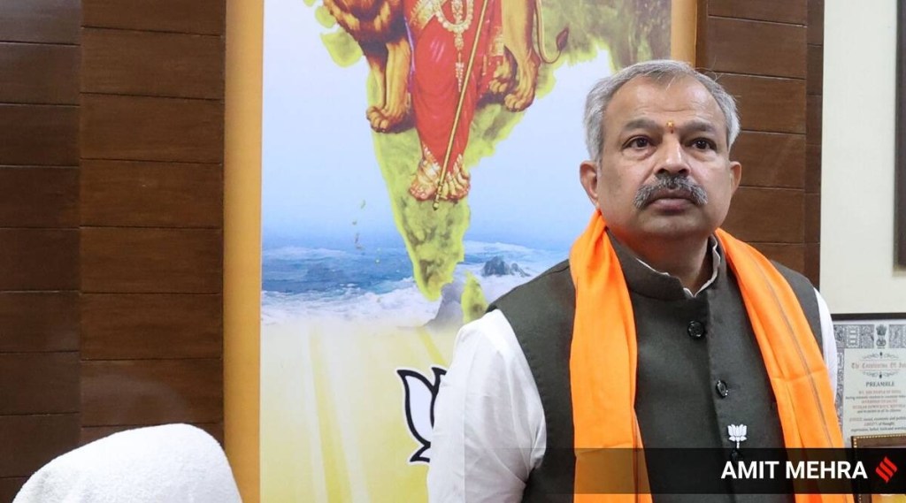 દિલ્હી બીજેપી પ્રદેશ અધ્યક્ષ આદેશ ગુપ્તાએ રાજીનામું આપ્યું  Express Photo by Amit Mehra)