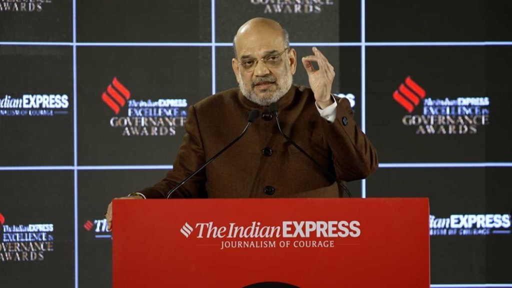 અમિત શાહ 17 જાન્યુઆરીના રોજ ઇન્ડિયન એક્સપ્રેસ (The Indian Express) તરફથી આયોજિત  Excellence in Governance એવોર્ડ સમારોહમાં હાજર રહ્યા હતા  (Photo Credit – The Indian Express )