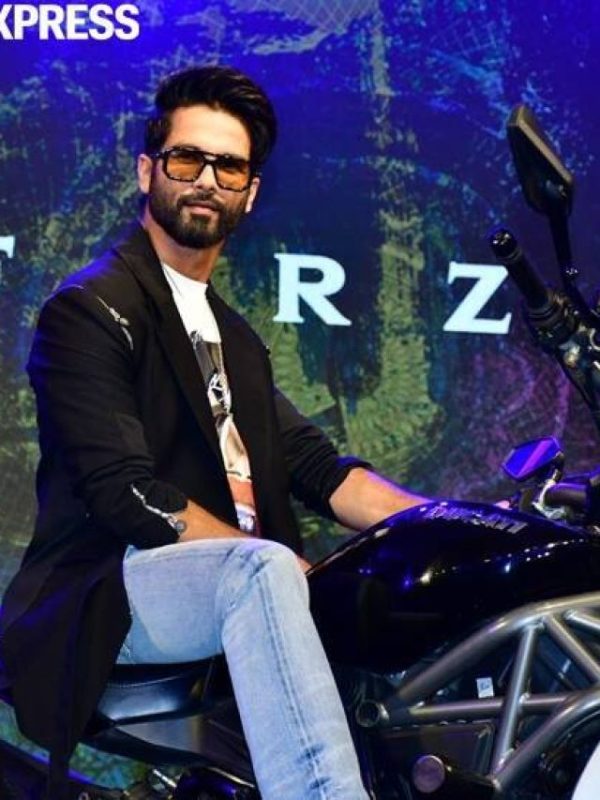 js-Shahid-Kapoor-Farzi-trailer-4