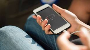 Smartphone Charging Tips: Avoid letting your smartphone battery discharge below 5 percent.