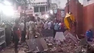 balcony collapse | balcony collapse in vrindavan