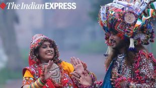 Dancers in the traditional Garba attire (Express photo by Nirmal Harindran)
