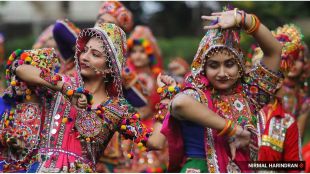 Navratri 2023| Navratri 2023 Fashion Tips| Navratri 2023 Special| Navratri Special Hair Style| Navratri Footwear