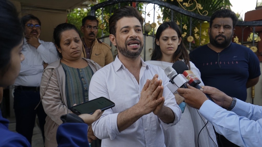 School trustee Russy Wadia | vadodara harni lake tragedy | vadodara harni lake boat Incident | New Sunrise School | New Sunrise School School trustee