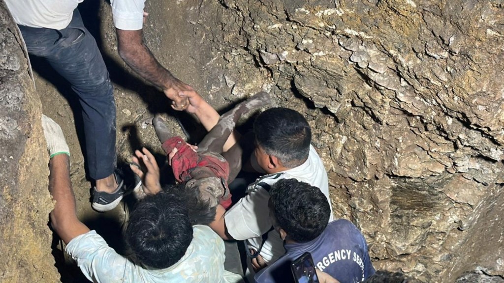 Jamnagar borewell rescue