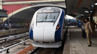 vande bharat express train | vande bharat express train List | vande bharat express train schedules | vande bharat express train time table | Upcoming vande bharat train schedules | indian railways