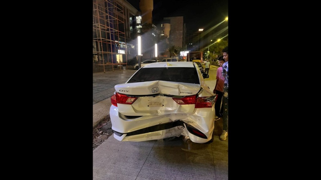 Ahmedabad Amts Bus Accident Jodhpur Star Bazar - 4