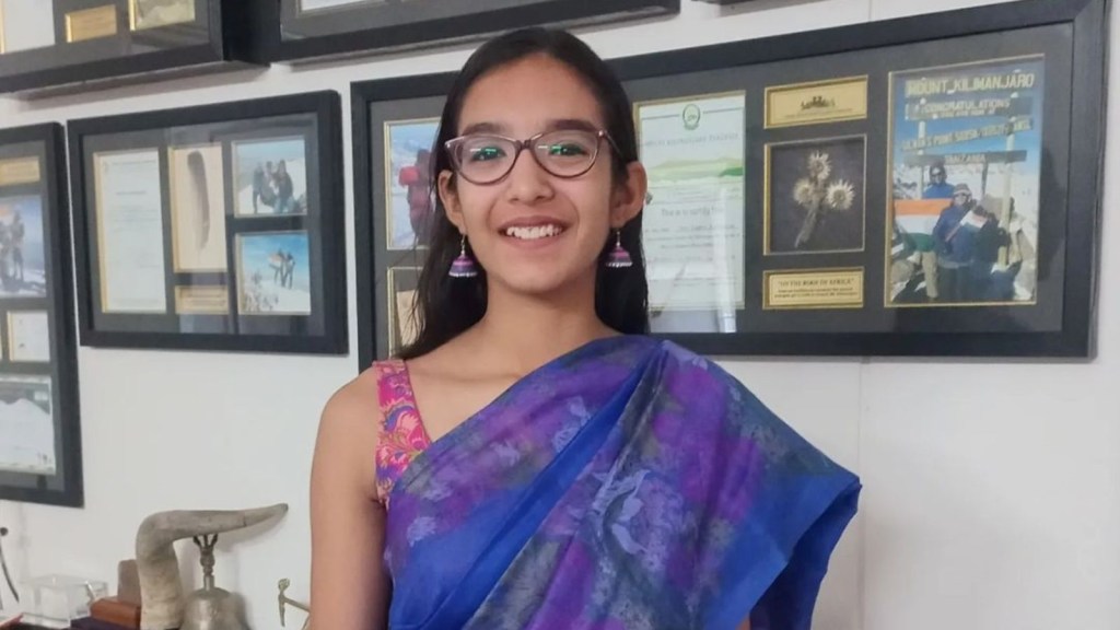 Kaamya Karthikeyan youngest Indian to summit Mt Everest - 4