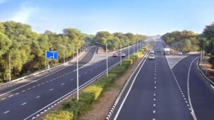 Nitin Gadkari on Ahmedabad-Vadodara Expressway