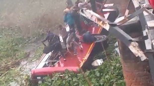 Bathinda road accident, Bathinda fell into drain,