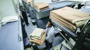 Indian Railways, train blankets, blankets washed,