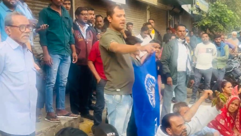 dr baba saheb ambedkar statue has been damaged in Khokhara