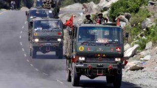 army, army vehicle