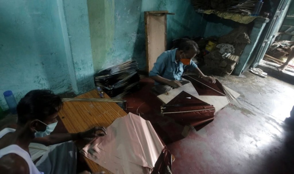 kite prices this year, how long does it take to make a kite,