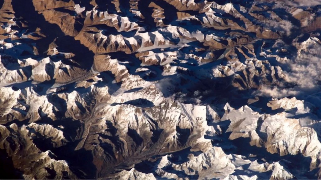 Mount Everest, scientists, photo taken from space,