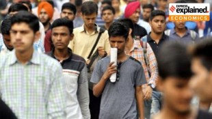 Middle Class Job Employment Sector Big Challenge In India - ભારતમાં બદલાતું રોજગાર ક્ષેત્ર મધ્યમ વર્ગ 2.0 માટે મોટો પડકાર | Gujarati Indian Express explained