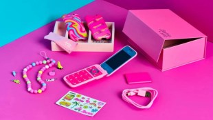 HMD Barbie Phone, HMD, Barbie Phone