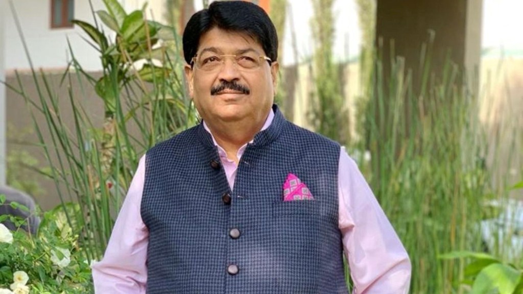 Parimal Nathwani, પરિમલ નથવાણી