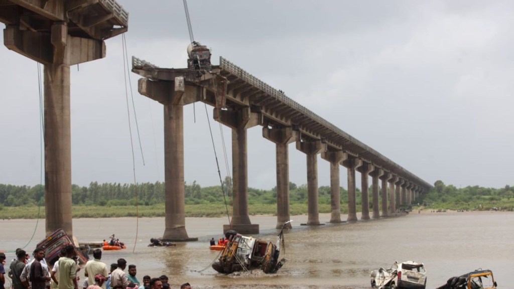 vadodara bridge collapse, Mujpur-Gambhira bridge