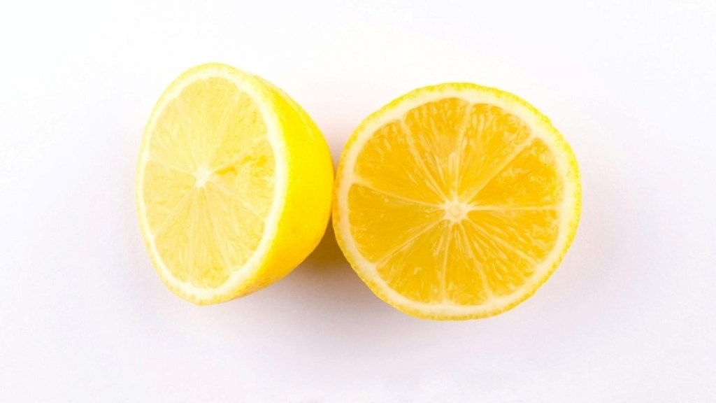 Hanging Lemon Chillies myth vs fact