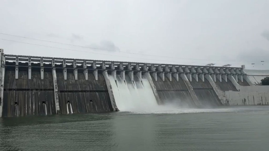 Sardar Sarovar Dam, Narmada, Narmada district,