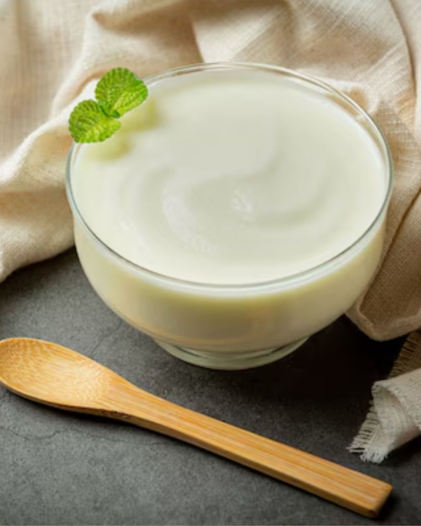 ચોમાસામાં દહીં ખાવું કે નહિ?