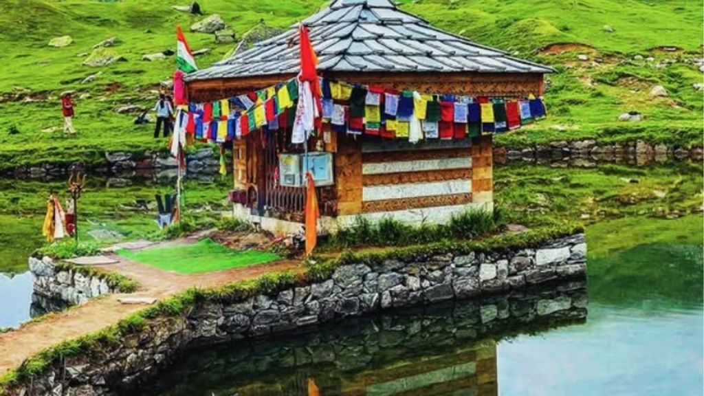 Yulla Kanda Krishna Temple Tour