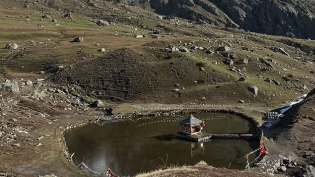 Yulla Kanda Krishna Temple Tour