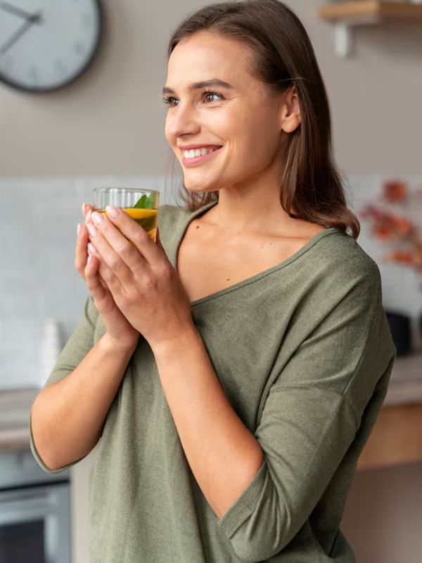 drinks for glowing skin | ગ્લોઈંગ સ્કિન માટે આયુર્વેદિક ડ્રિંક્સ